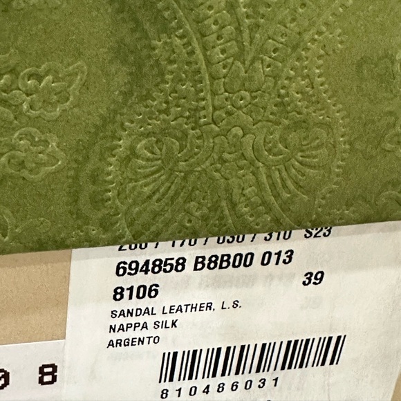 Gucci Sandals - Picture 11 of 13